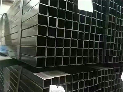 API 5L ASTM A53/A106 Gr. B Hideghengerlés/melegen hengerelt szénacél fekete cső